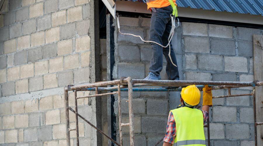 Expert Emergency Roof Repairs services in Sandborn, IN